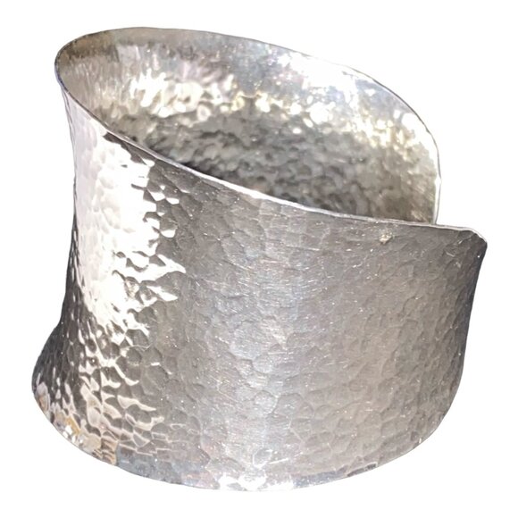 Cuff Bracelet Hammered Finish Sterling Silver Tested Jewelry - Picture 3 of 6